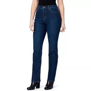 ⭐️ NWT - Women's Gloria Vanderbilt Amanda Classic Slimming Jeans Size 6P Average
